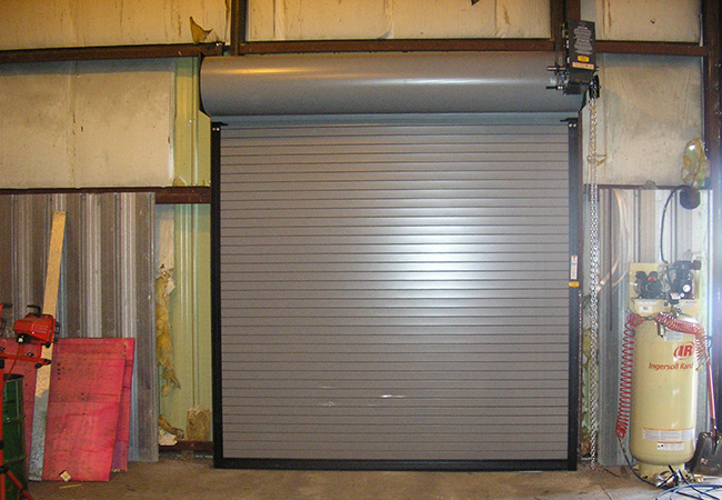 Garage doors and openers in Temiskaming Shores
